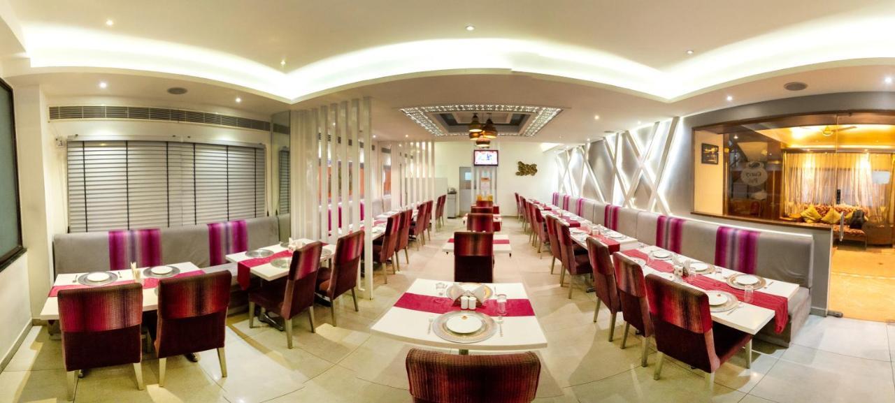 Hotel Annapoorna Residency Secundurabad Zewnętrze zdjęcie