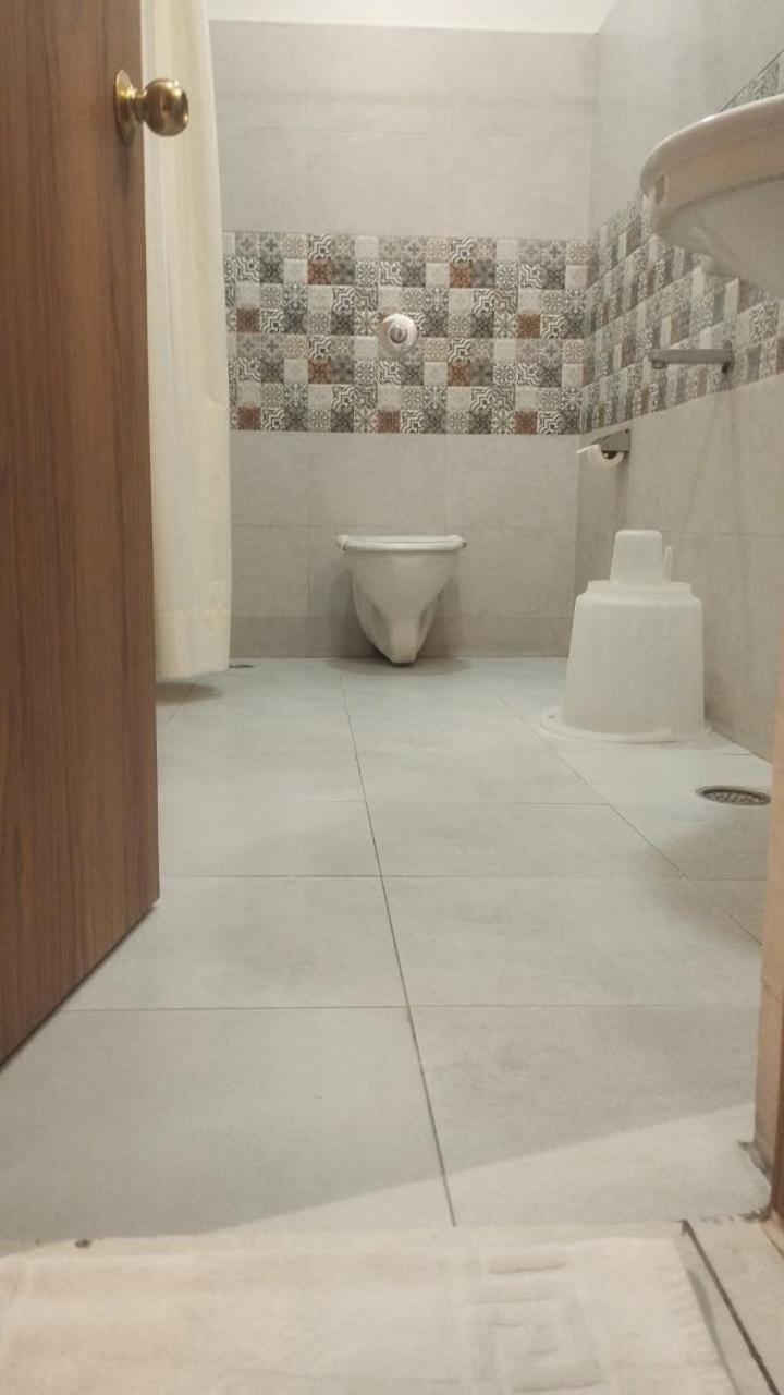 Hotel Annapoorna Residency Secundurabad Zewnętrze zdjęcie
