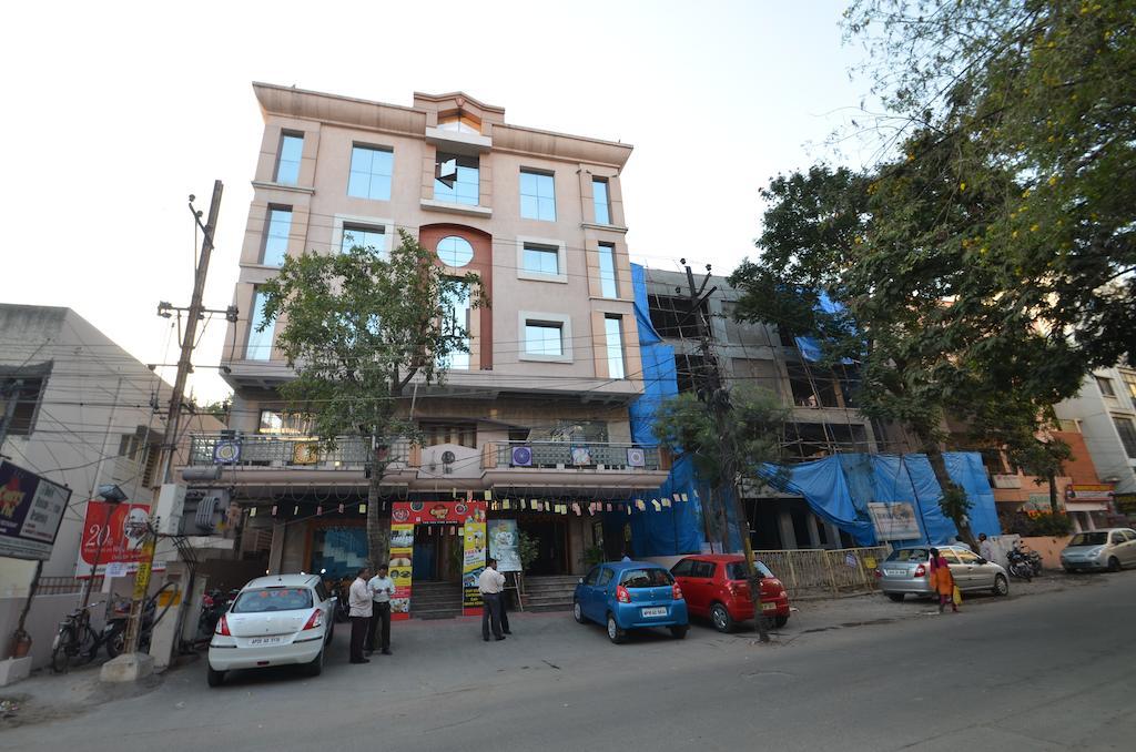 Hotel Annapoorna Residency Secundurabad Zewnętrze zdjęcie